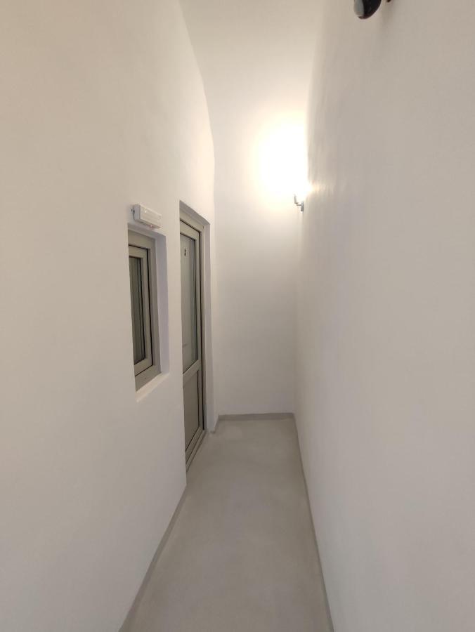 Fira Blue Dome Rooms ภายนอก รูปภาพ